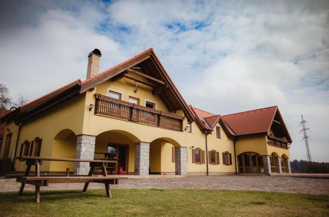 Penzion Na Bouci Chotěboř Εξωτερικό φωτογραφία
